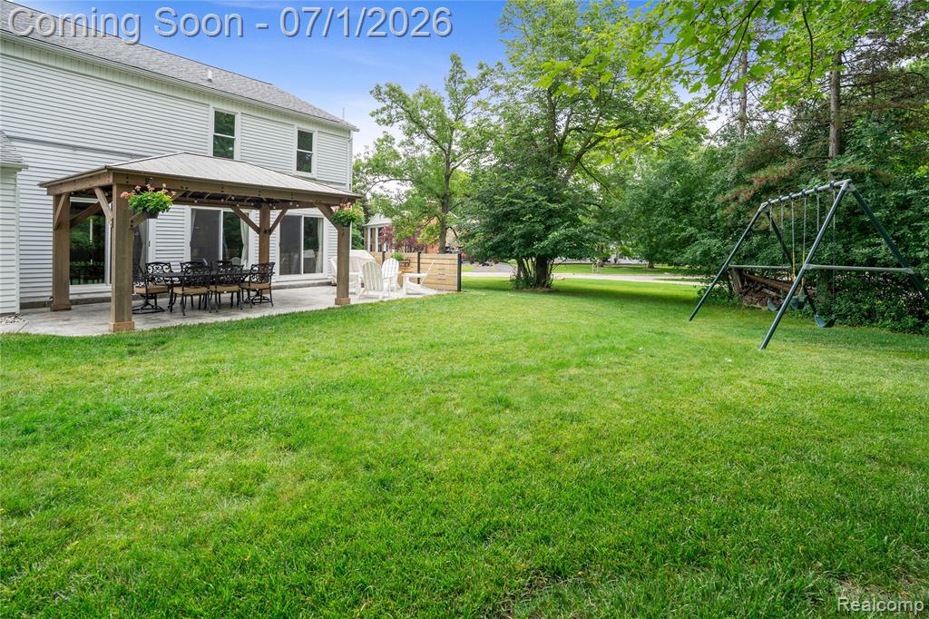 5441 Langlewood Drive, West Bloomfield, MI — Photo 43