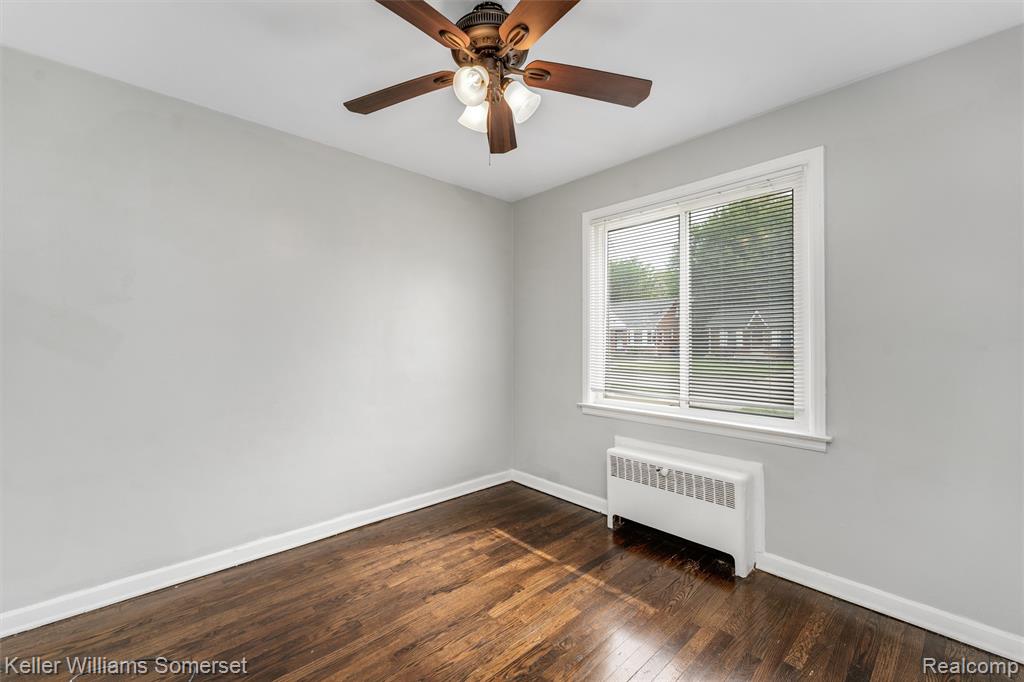 18629 Brady, Redford, MI 48240 — Photo 11