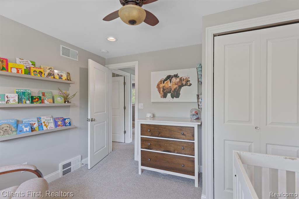 9193 HACKBERRY Avenue, Plymouth, MI 48170 — Photo 25