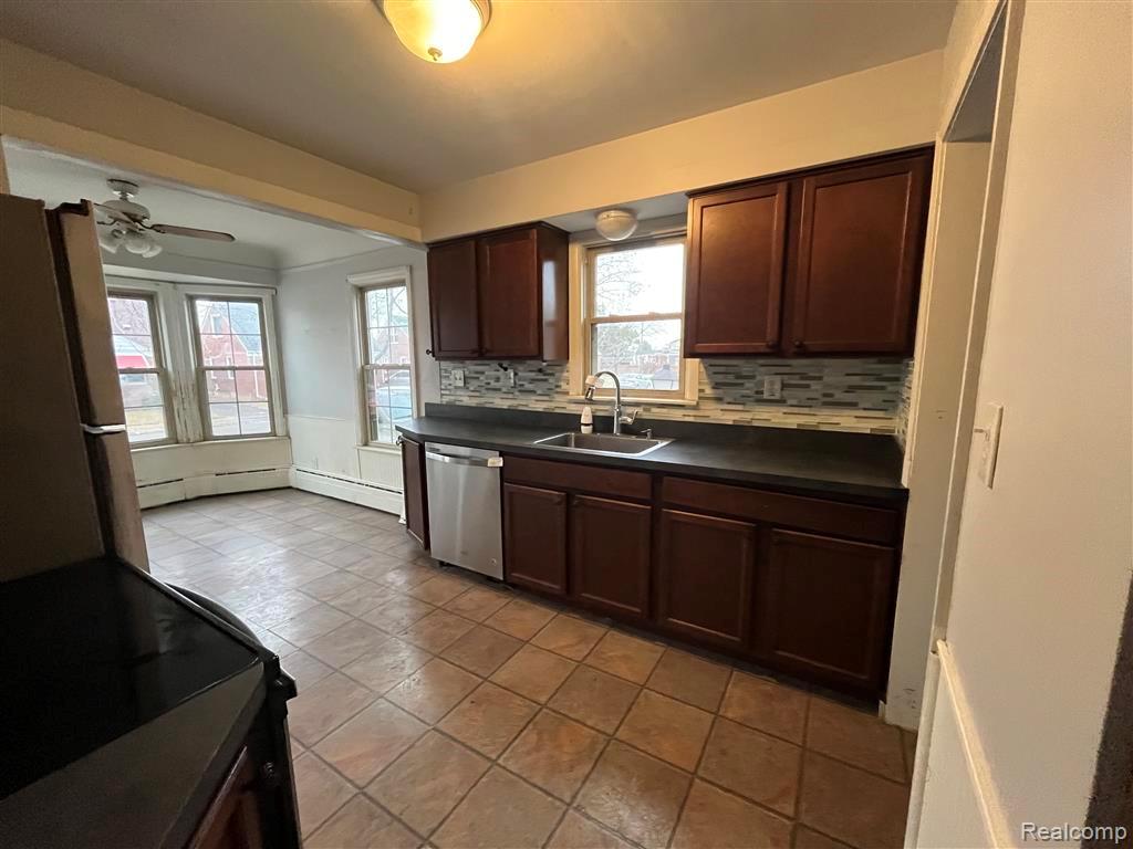16572 Rosemary, Fraser, MI 48026 — Photo 6