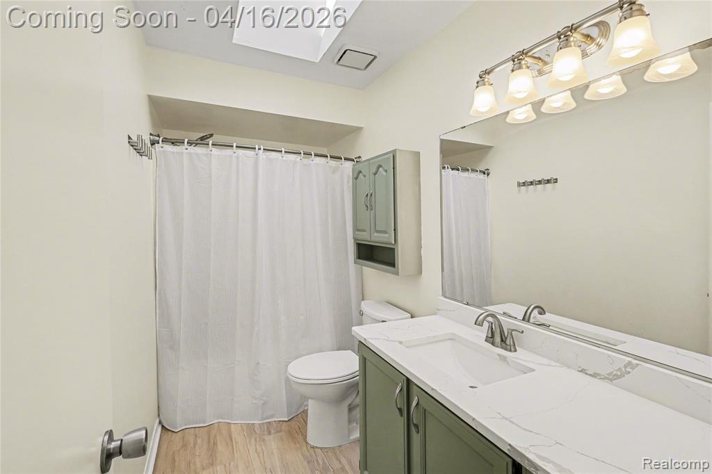 5238 Kristi Lane, Commerce Twp, MI 48382 — Photo 8