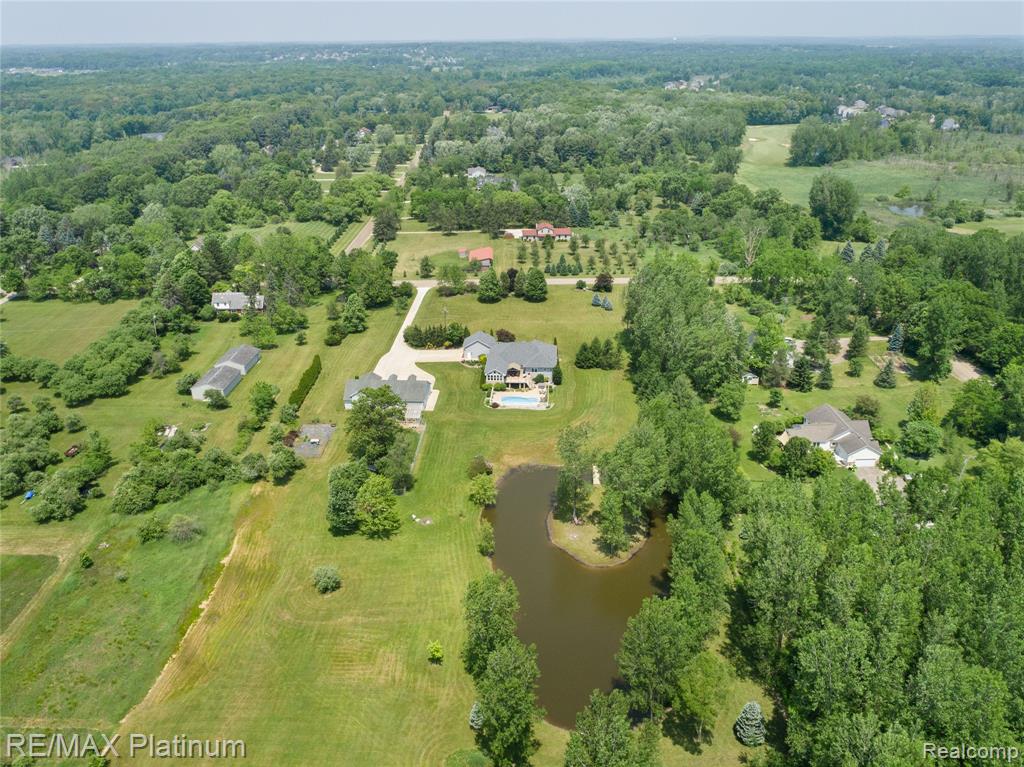 8922 McClements Road, Brighton, MI 48114 — Photo 3
