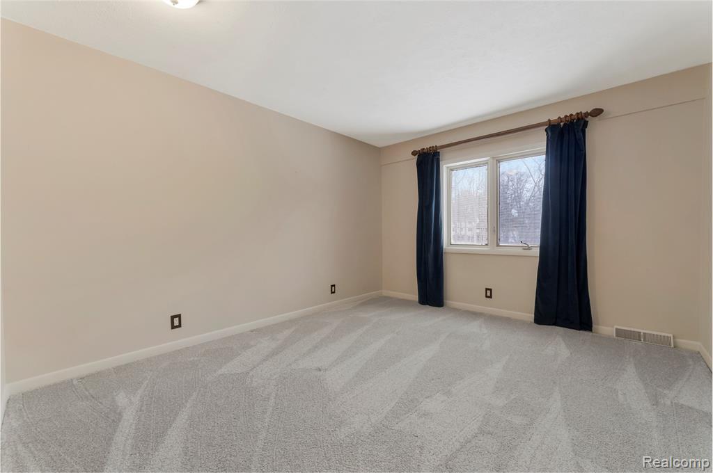 4651 Eddystone Circle, Clarkston, MI — Photo 44
