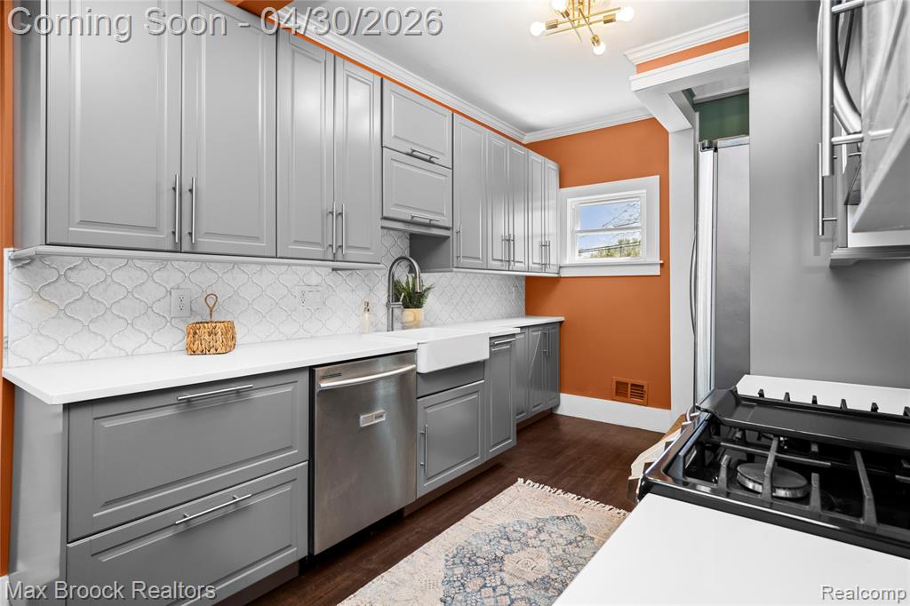 465 Pearson Street, Ferndale, MI 48220 — Photo 17
