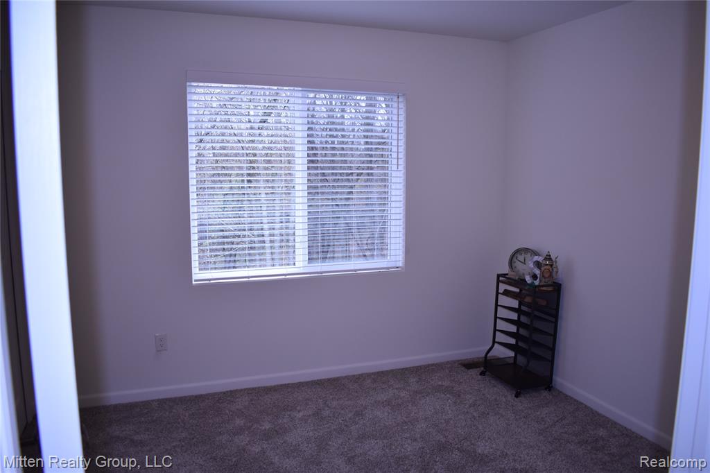 16255 Catalpa Ridge Drive, Holly, MI 48442 — Photo 21