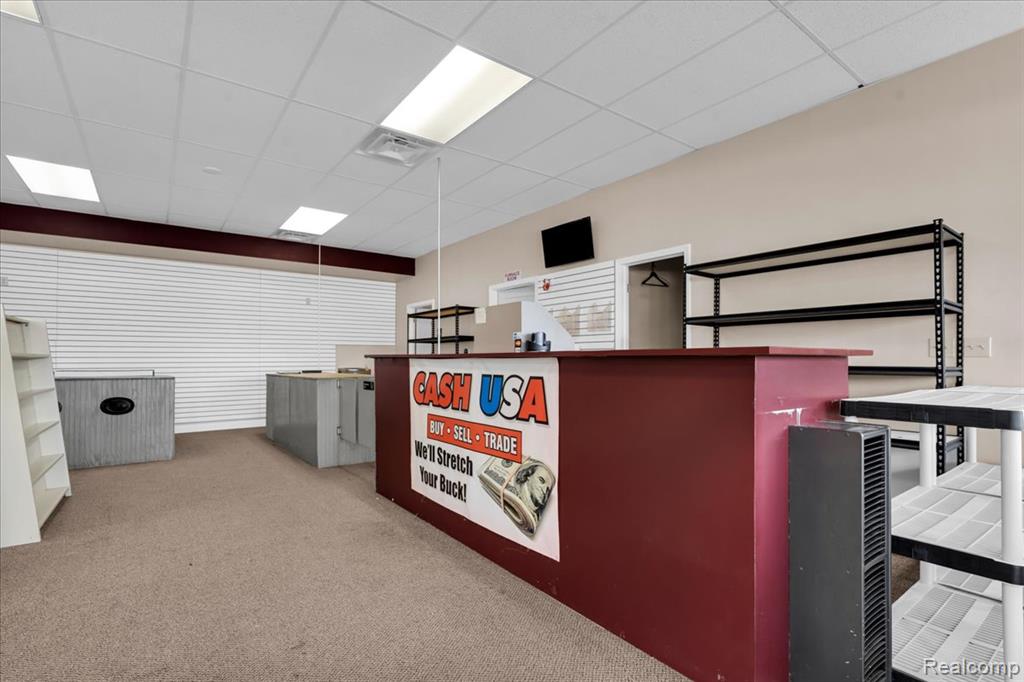 4277 S Saginaw Street, Burton, MI 48529 — Photo 11