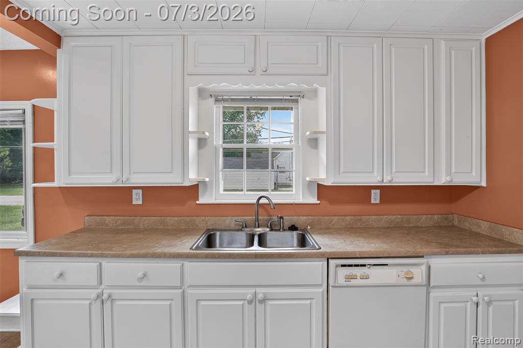 4322 Baker Road, Bridgeport, MI 48722 — Photo 4