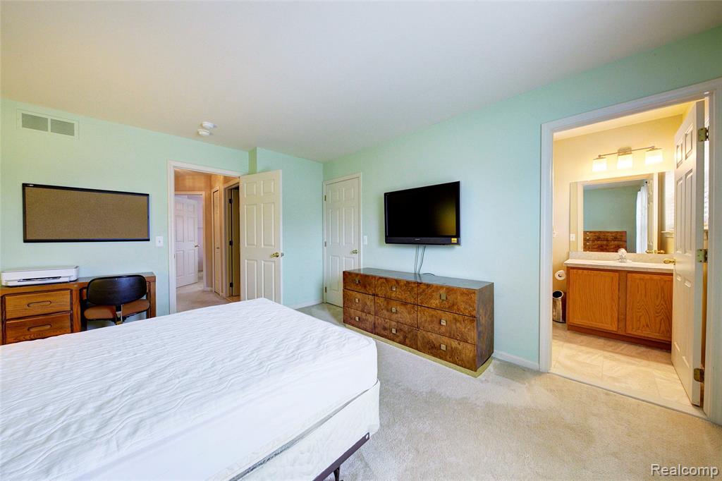 603 Concord Drive E, Canton, MI 48188 — Photo 29