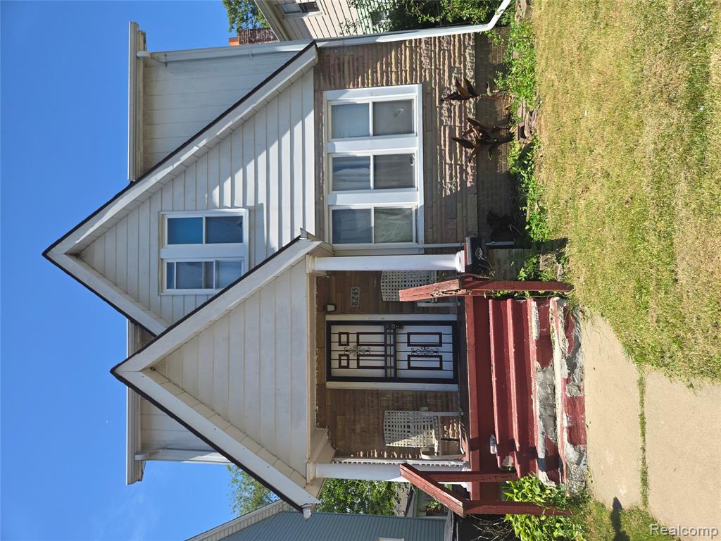 8245 Greenlawn Street, Detroit, MI 48204
