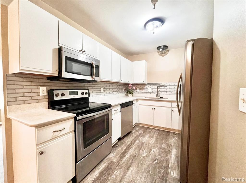 15650 Stone Crossing Drive, Southfield, MI 48075 — Photo 14