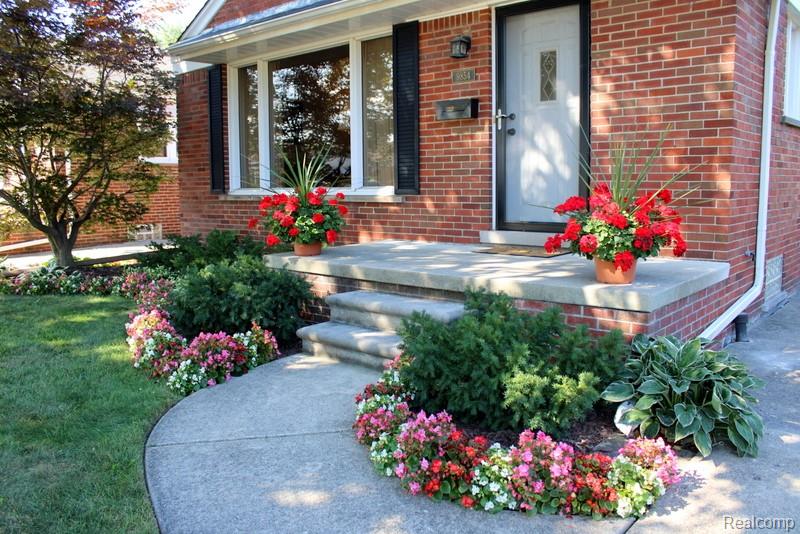 9854 Sterling Avenue, Allen Park, MI 48101 — Photo 3