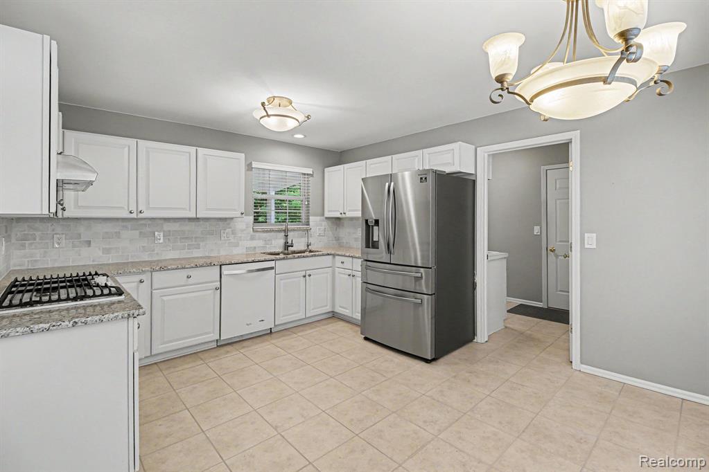 6573 Summit Ridge, Clarkston, MI — Photo 7