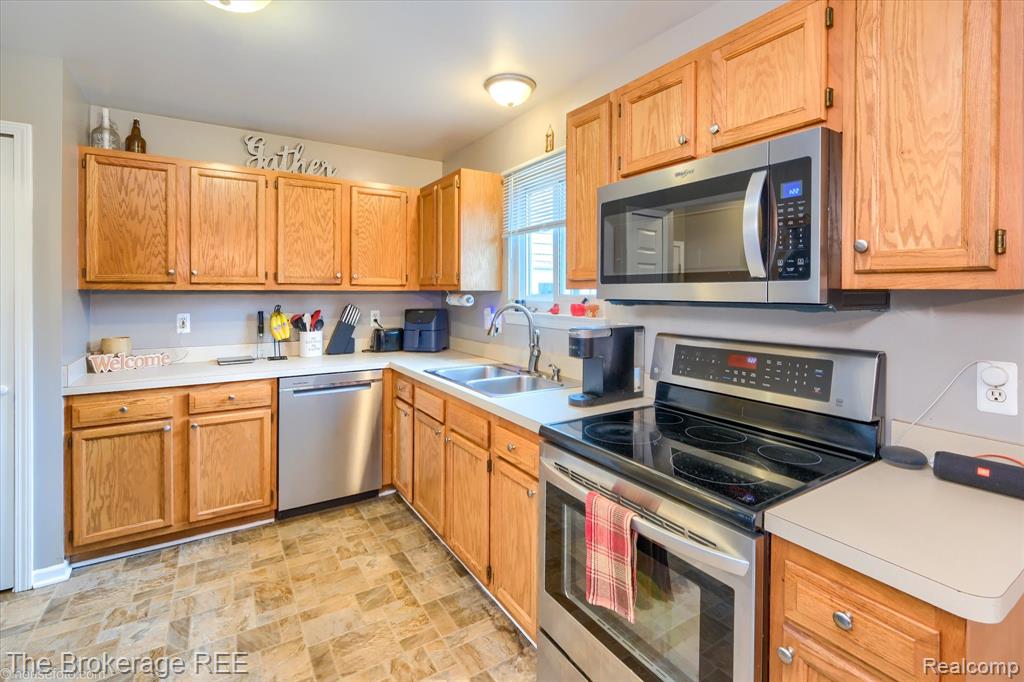 9475 Sandy Hollow Lane, Davison, MI 48423 — Photo 19