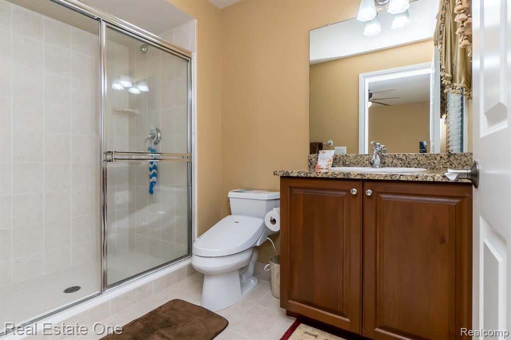 18090 Peninsula Way, Northville, MI 48168 — Photo 74