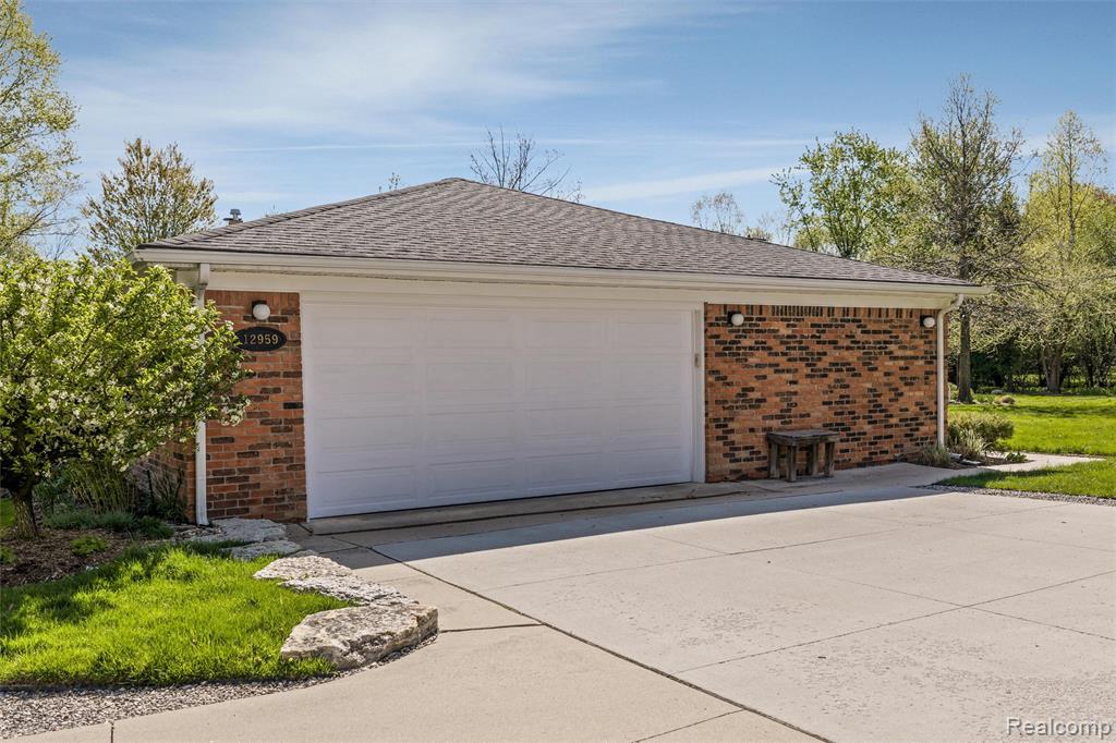 12959 Talbot Lane, Huntington Woods, MI — Photo 49