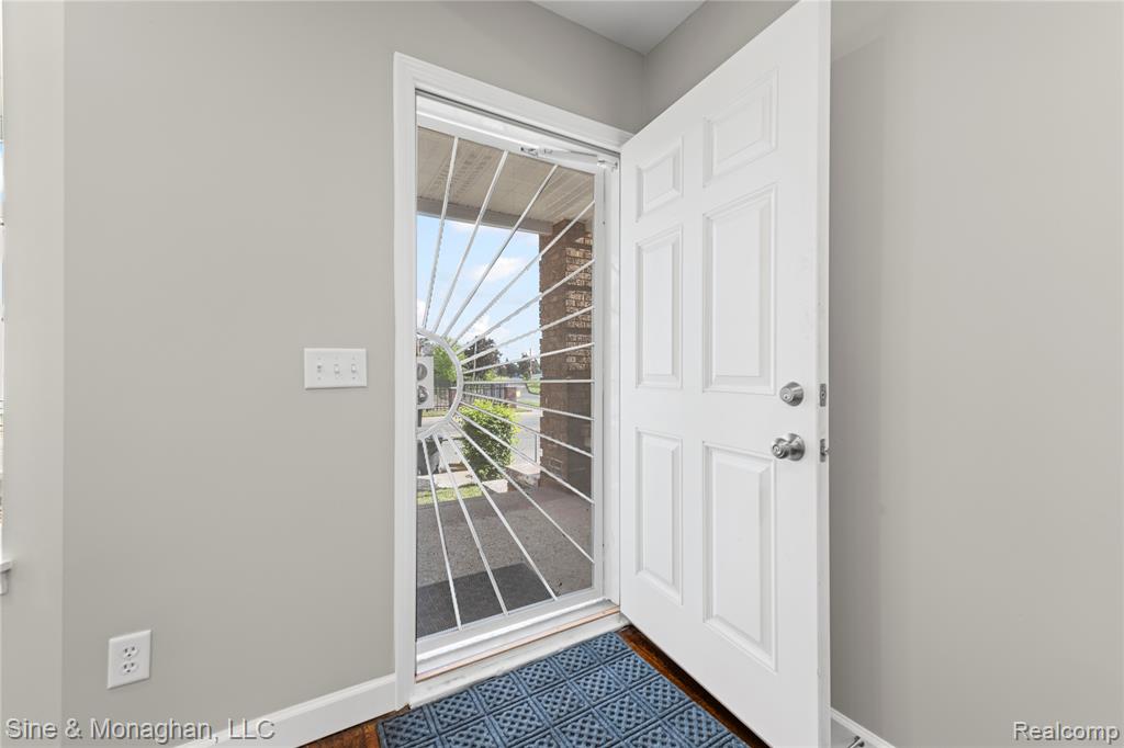 5042 Tireman Street, Detroit, MI 48204 — Photo 2