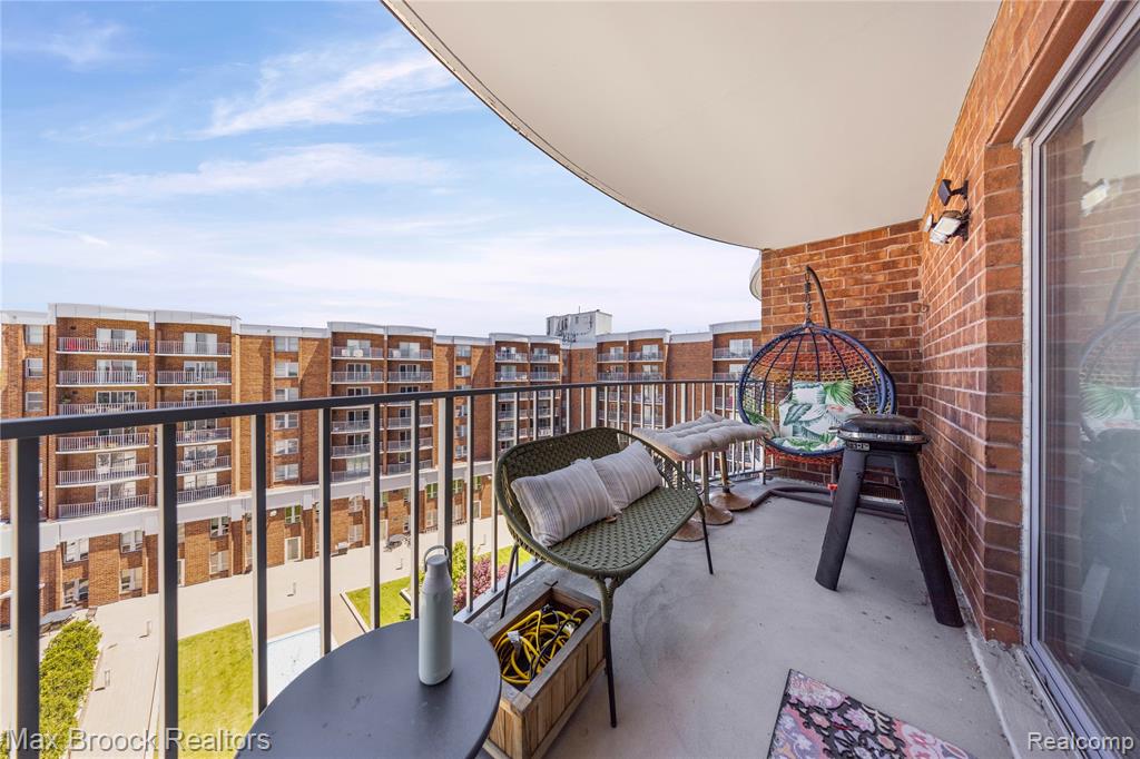411 S Old Woodward Avenue, 901, Birmingham, MI 48009 — Photo 25