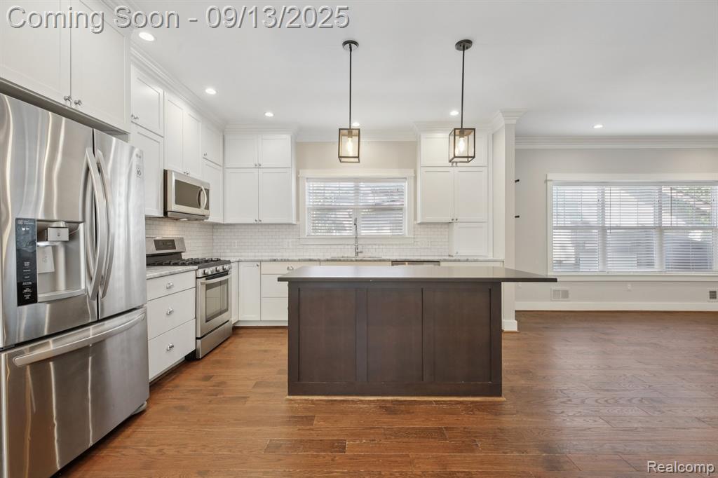 811 Maxwell Avenue, Royal Oak, MI 48067 — Photo 16