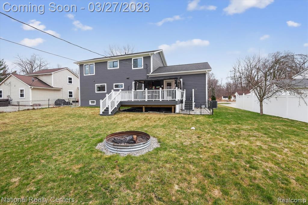 946 Dunreath Street, Wolverine Lake, MI 48390 — Photo 53
