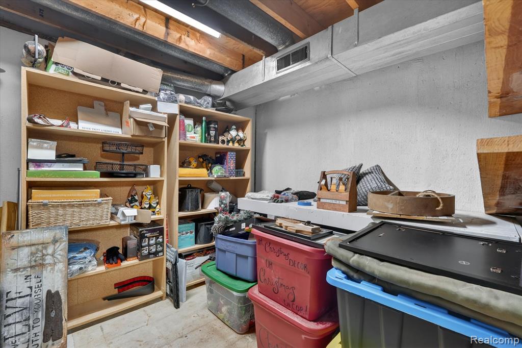 2017 Beekman Court, Flint, MI 48532 — Photo 30