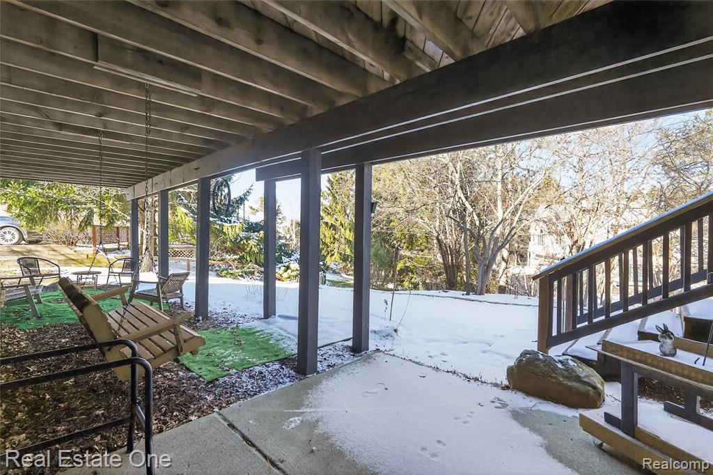 564 Dorchester Way, Milford, MI 48381 — Photo 54