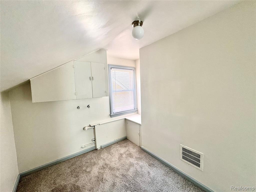 6306 Steadman Street, Dearborn, MI 48126 — Photo 17
