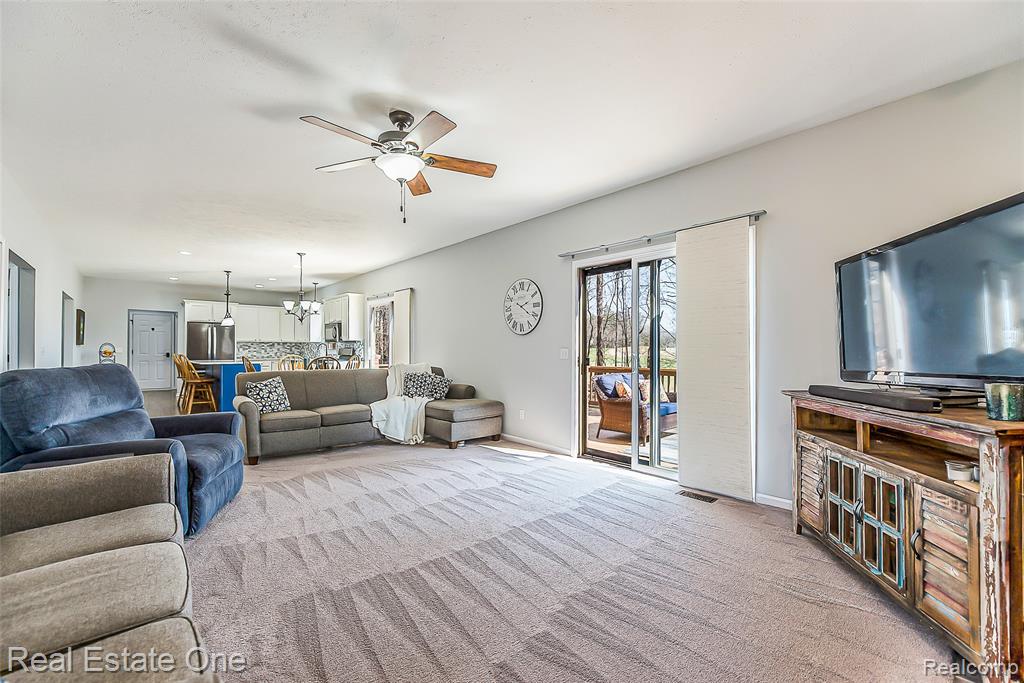 4387 Emu Drive, Pinckney, MI 48169 — Photo 33