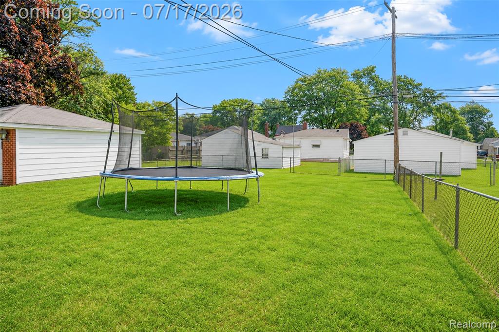 6871 Troy Street, Taylor, MI 48180 — Photo 37