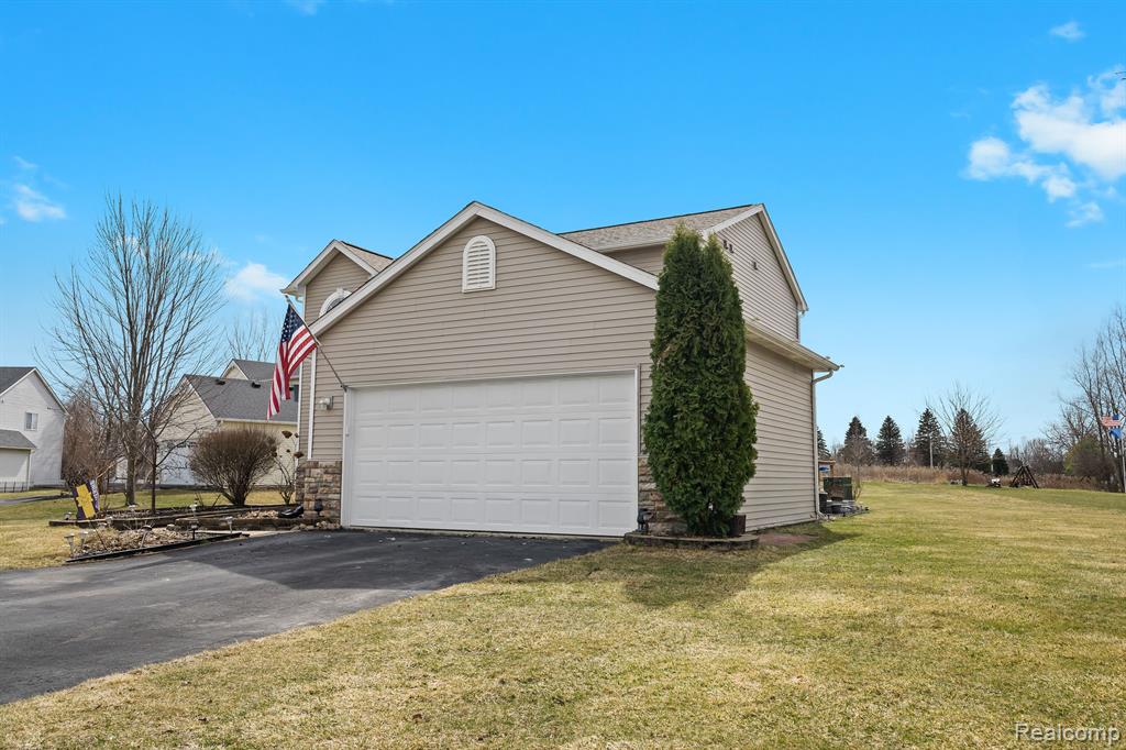 4201 JUDITH Court, Linden, MI 48451 — Photo 4