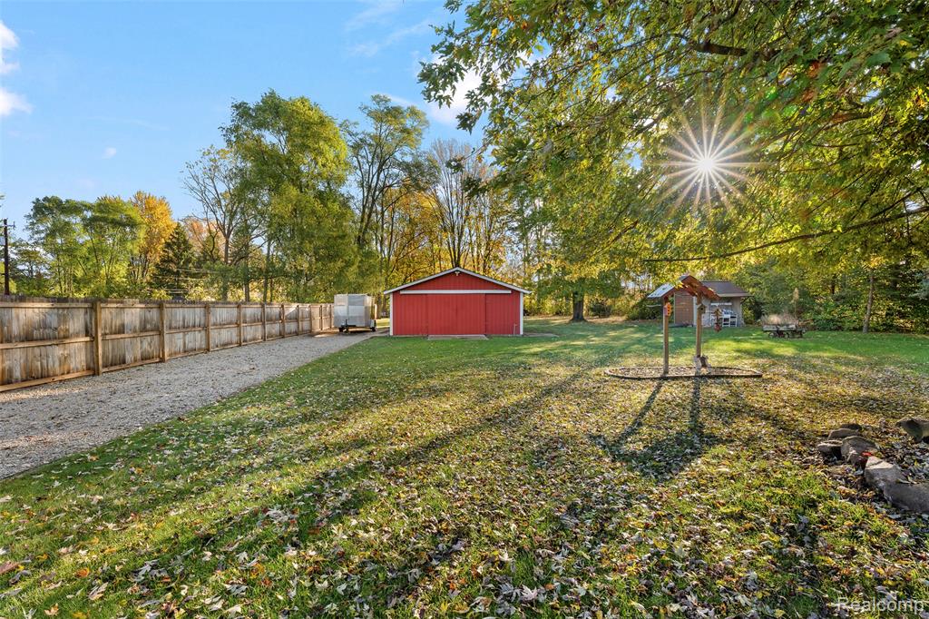 17655 Lohr Road, Sumpter, MI 48111 — Photo 18