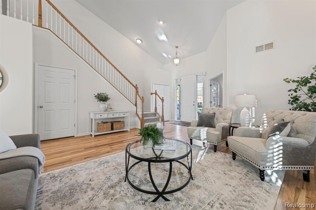 51229 Glen Hollow Avenue, Canton, MI 48188 — Photo 9