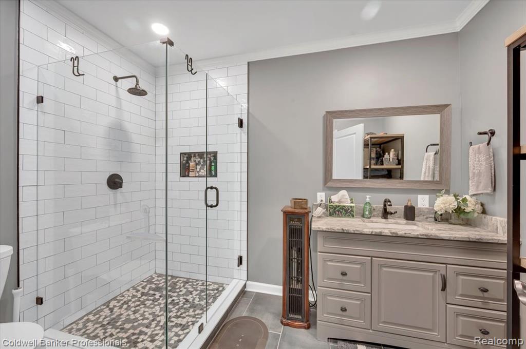 1445 Wood Trail, Oxford, MI 48371 — Photo 34