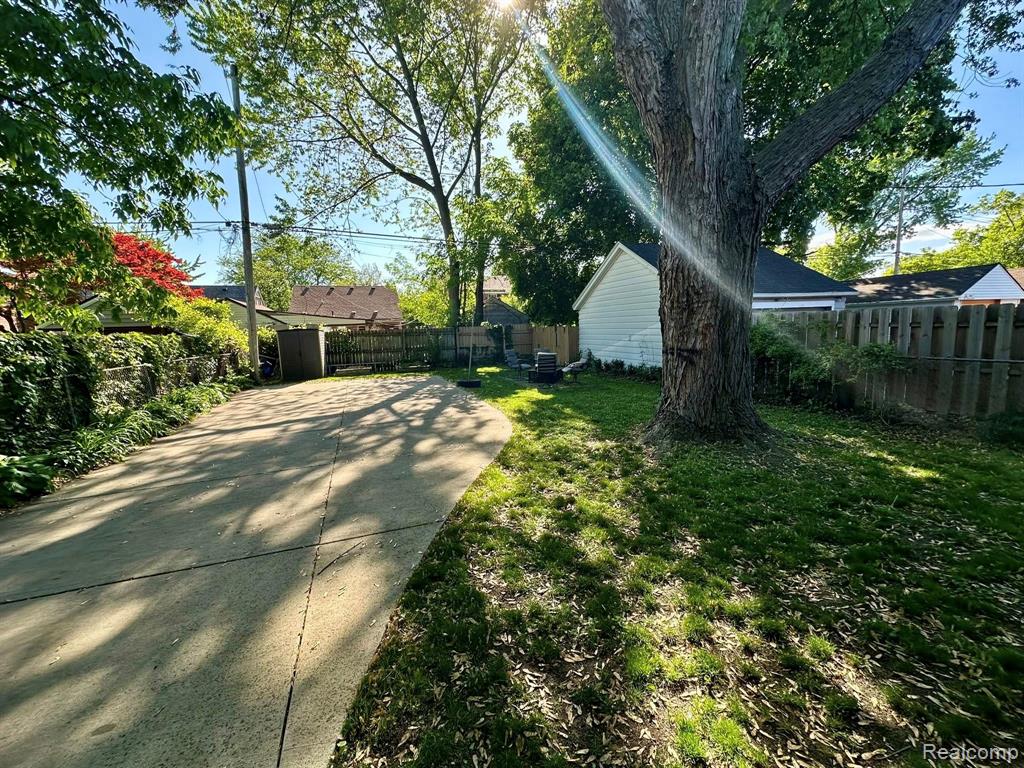 4151 Grayton Street, Detroit, MI 48224 — Photo 22