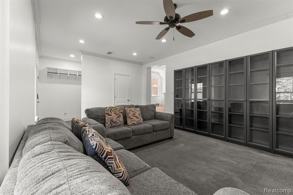 450 N Denwood Street, Dearborn, MI 48128 — Photo 17