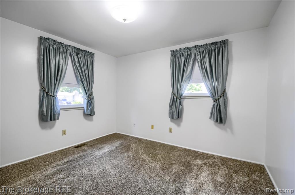 7204 Popplewood Drive, Davison, MI 48423 — Photo 29