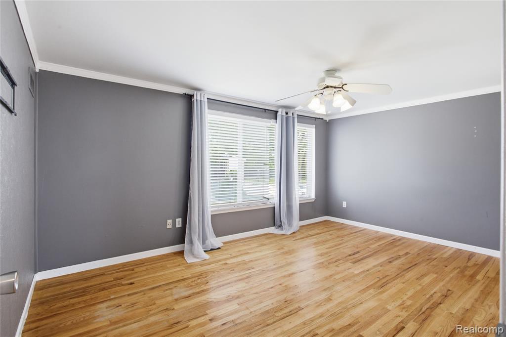 8685 Kennedy Circle, Warren, MI 48093 — Photo 11