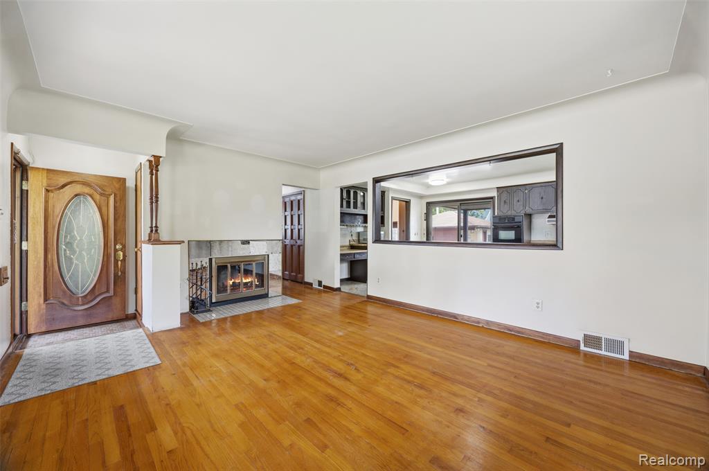 6532 Rockdale Street, Dearborn Heights, MI 48127 — Photo 12