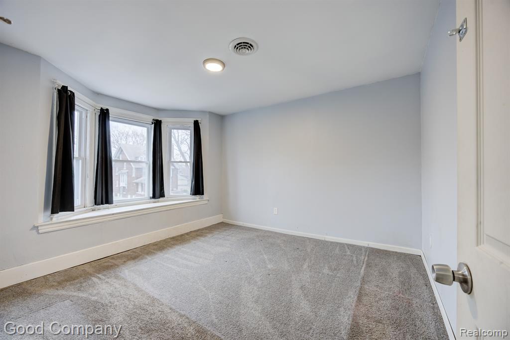 849 CHALMERS Street, Detroit, MI 48215 — Photo 24