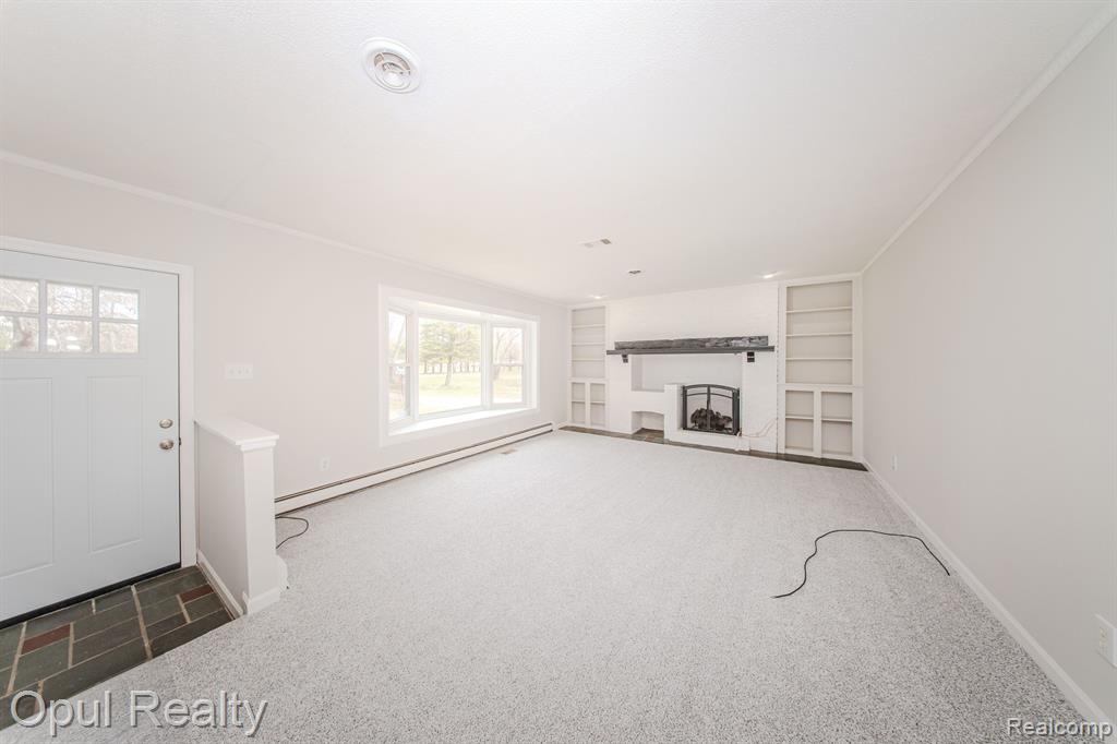 8105 LINDSEY Road, Casco, MI 48064 — Photo 4