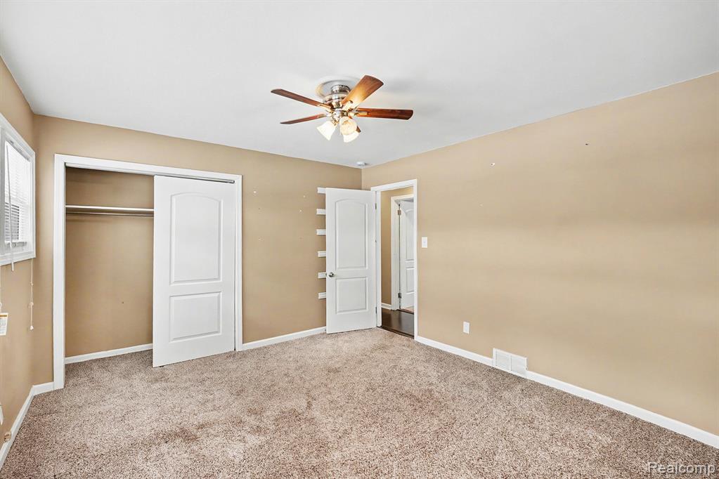 835 E Square Lake Road, Troy, MI 48085 — Photo 13