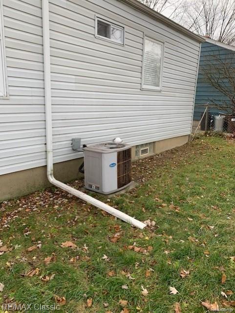 913 AMELIA, Royal Oak, MI 48073 — Photo 15