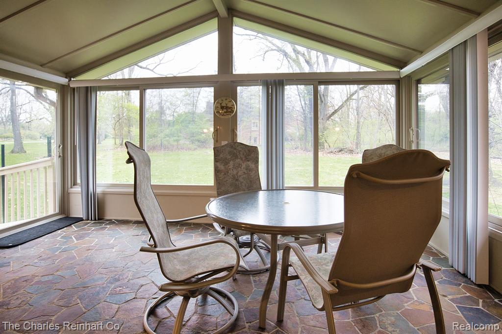 8494 CEDAR HILLS Drive, Dexter, MI 48130 — Photo 21