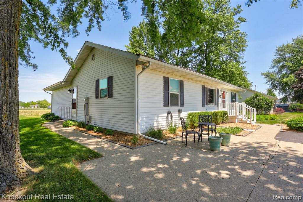 9941 Lange Road, Birch Run, MI 48415 — Photo 33