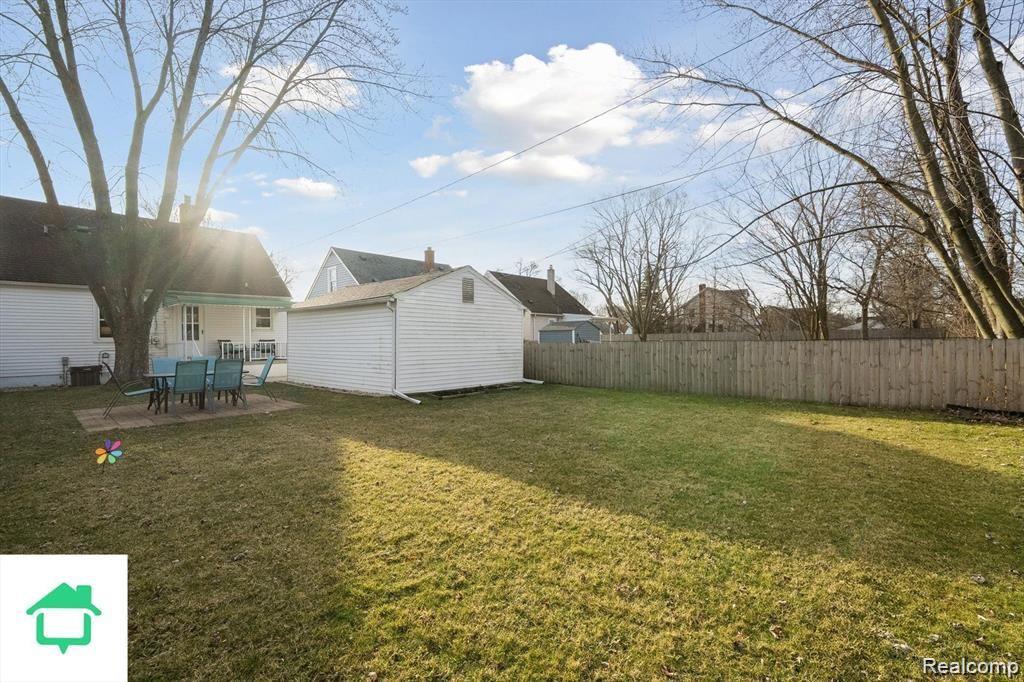 5927 LATHERS Street, Garden City, MI — Photo 2
