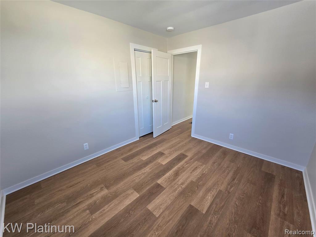 7399 Gronow, Center Line, MI 48015 — Photo 5
