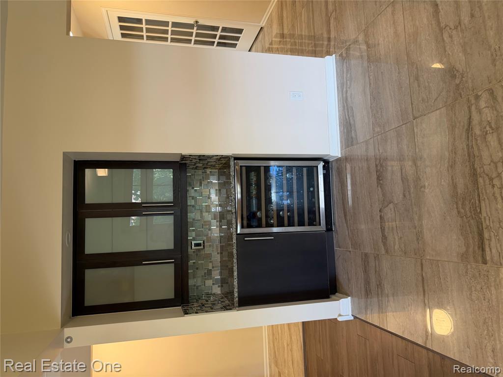 46310 Lafonde Court, Plymouth, MI 48170 — Photo 16