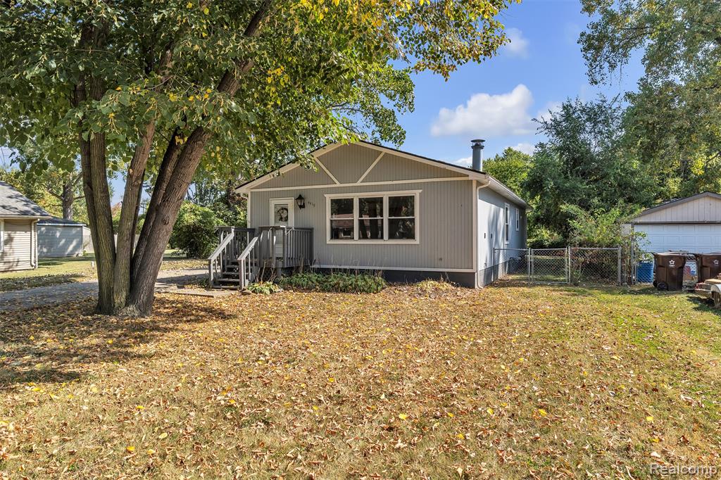 4419 Grace Avenue, Wayne, MI 48184 — Photo 2