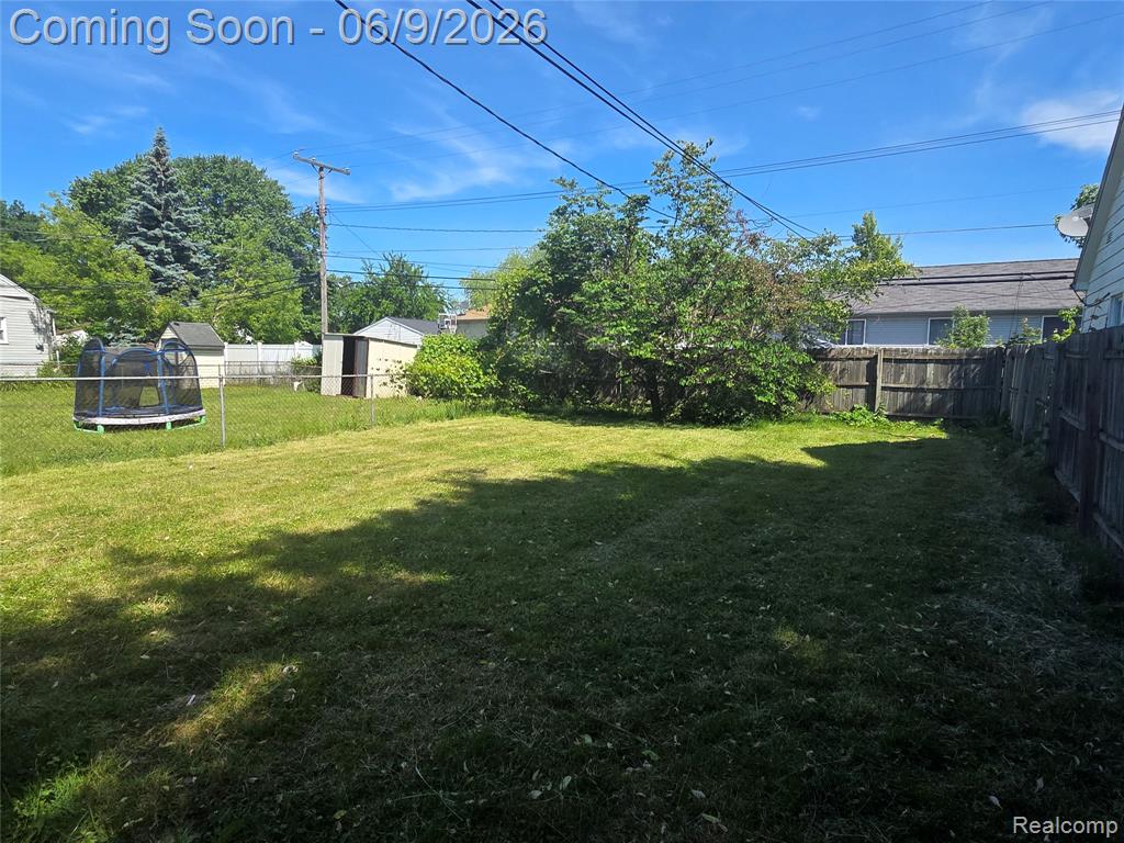 8125 Timken Avenue, Warren, MI 48089 — Photo 3