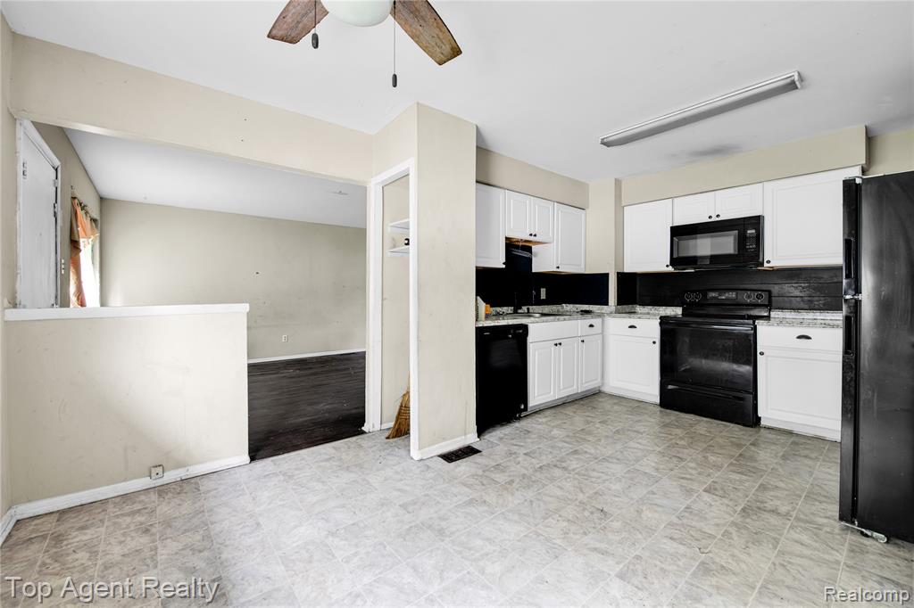 4123 BURTON Street, Inkster, MI 48141 — Photo 5