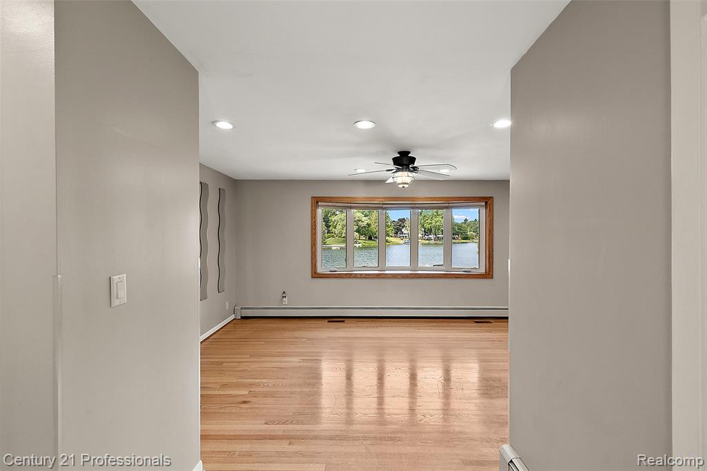 9311 Whipple Shores Drive, Clarkston, MI 48348 — Photo 42